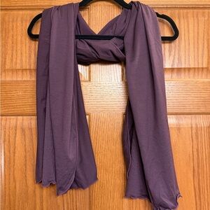 wool& Luna Scarf in marionberry